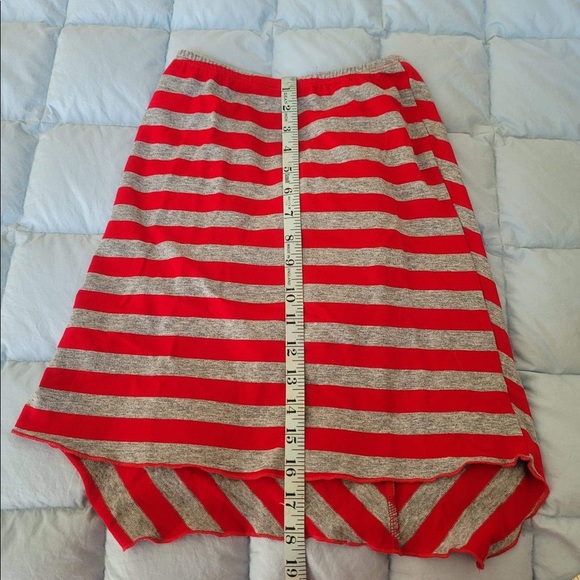 Girls Great Escape Size 7/8 Tea Length Skirt - Picture 3 of 7